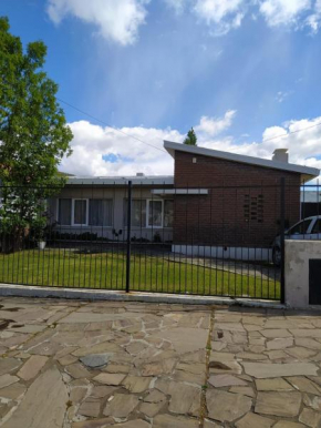 Casa grande y cómoda en el centro de Esquel